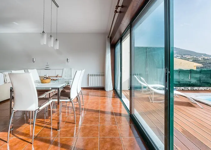 Relaxing Time Near The River Ferienhaus Penafiel